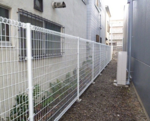 グリッドフェンス（メッシュフェンス）